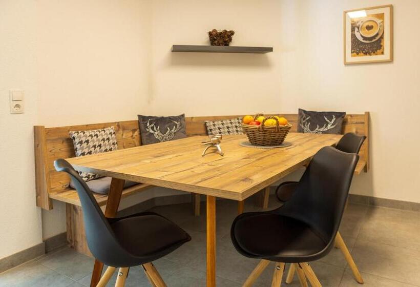 Апартаменты 1 Спальня Вид на Сад, Apartments Mooshof