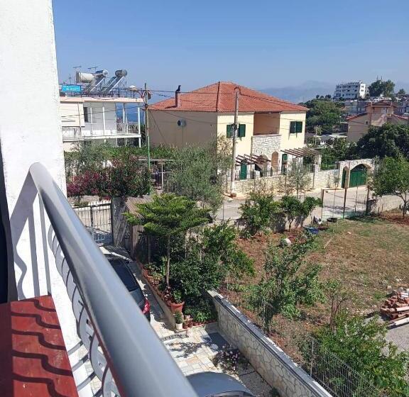 四人标准间, Vila Ester