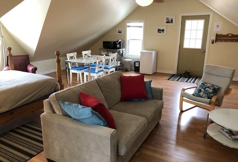 4인용 스탠다드 룸, Merrickville Guest Suites