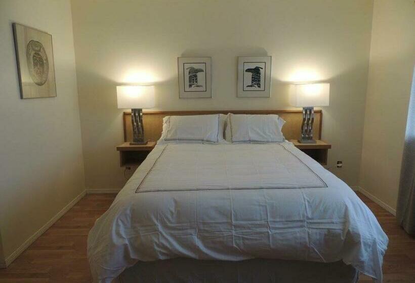 Номер Deluxe, Misty Harbour Inn