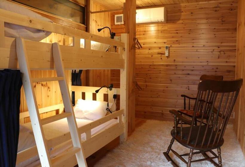 Номер Стандарт, Hostel Fish In A River