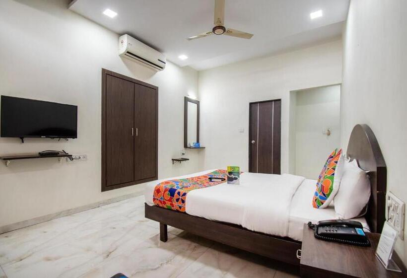 Номер Deluxe, Fabhotel Sahara Inn