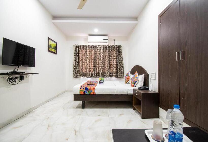 Трехместный Президентский, Fabhotel Sahara Inn