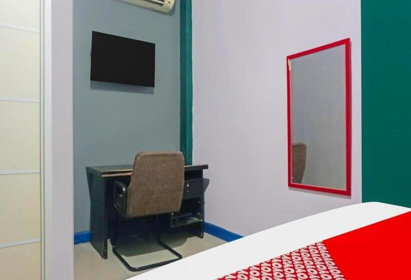 סוויטה דלוקס, Puspita Homestay Mitra Reddoorz