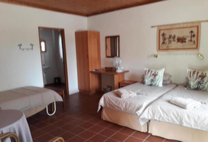 اتاق استاندارد سه نفره, Buschberg Guest Farm
