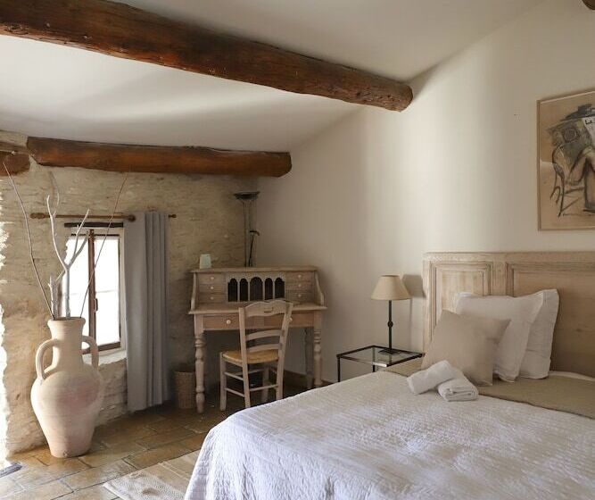 اتاق لوکس, La Ferme De La Huppe