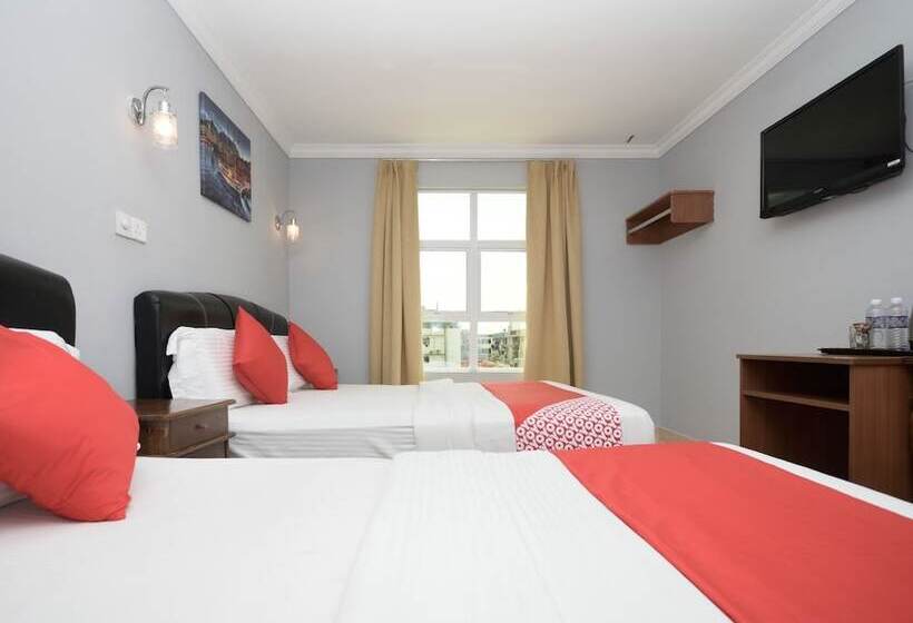جناح عائلي, Oyo 892 Hotel Grand Nadia