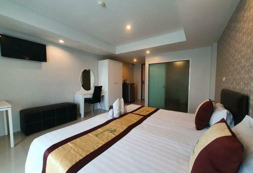 Номер Superior, Retreat Resort Pattaya