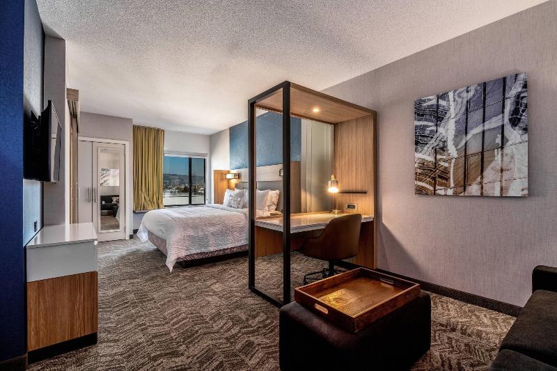 Люкс Кровать Кинг, Springhill Suites By Marriott Oakland Airport