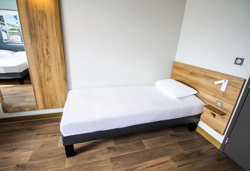 Номер Стандарт Трехместный, B&b Hotel Montélimar Sud