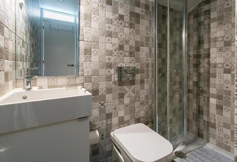 سوییت جونیور, Suites Amália Guesthouse Near Rossio Square