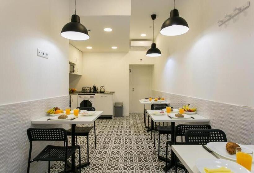 سوییت جونیور, Suites Amália Guesthouse Near Rossio Square