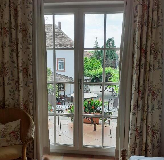 스탠다드 발코니 룸, Das Landhotel Weingut Gernert