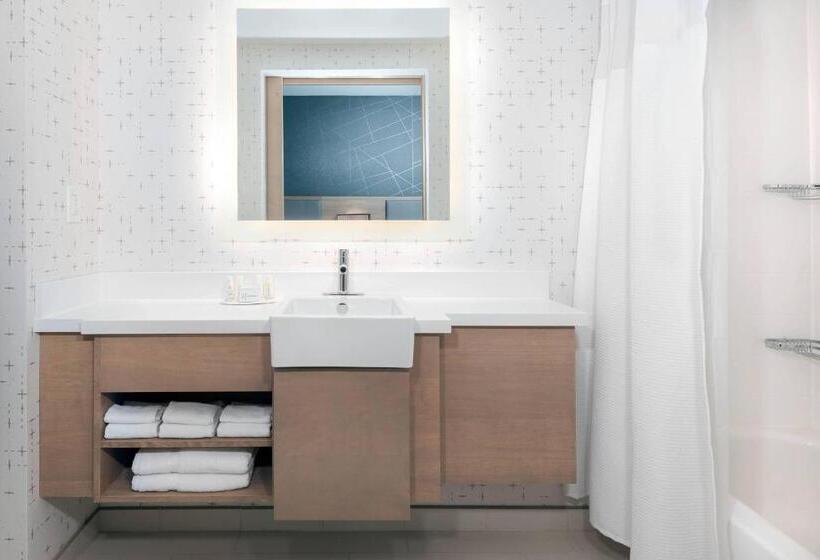 Люкс Кровать Кинг, Springhill Suites By Marriott Indianapolis Westfield