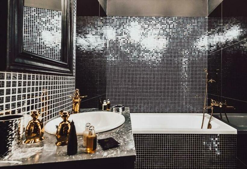 Трехместный Номер Deluxe, Resort Mlýn černovice