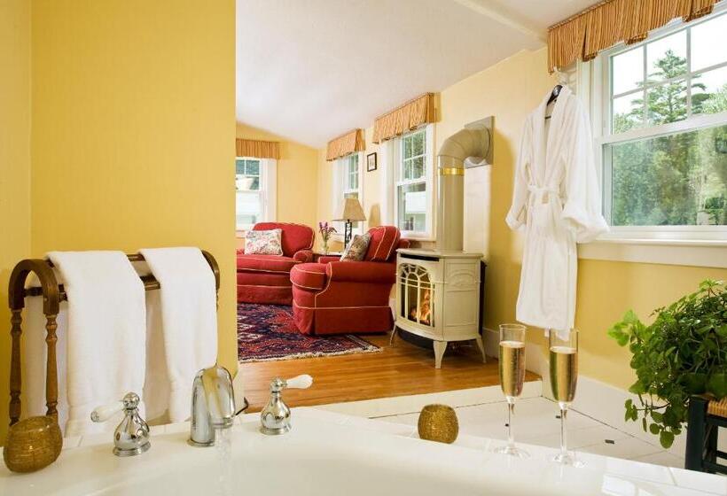 Люкс Повышенной Комфортности, Sugar Hill Inn