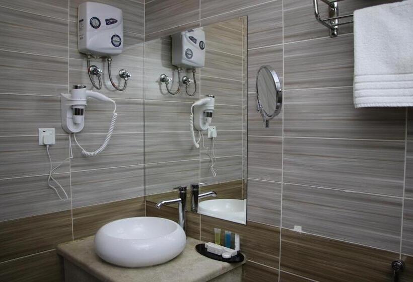 Quarto Superior, Almuhaidb Residence Alkhafji