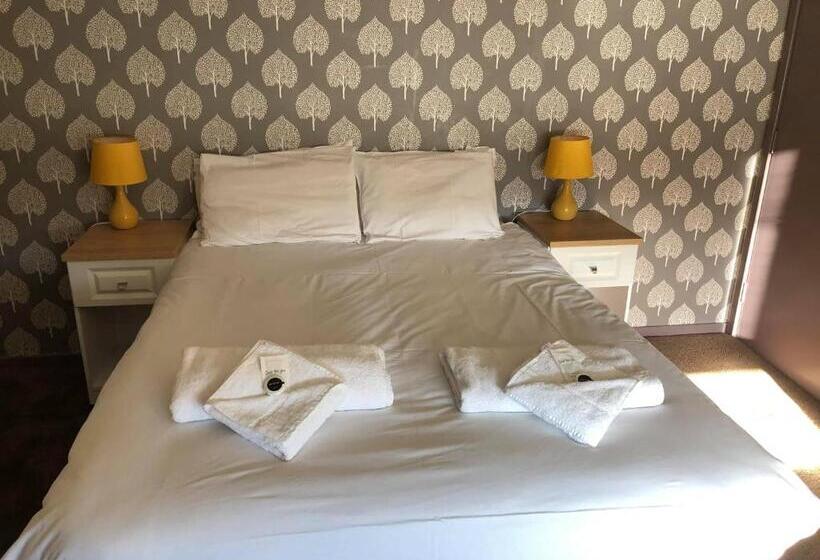 Номер Стандарт, Minworth Lodge