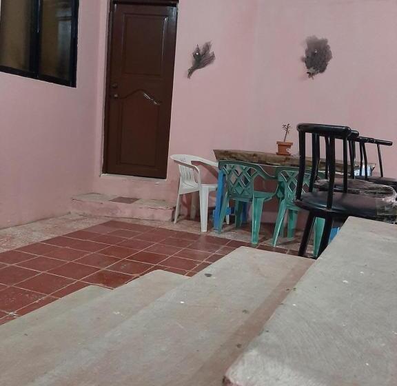 اتاق اکونومی, B&b Keisyalba Punta Rucia