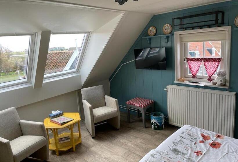 Номер Стандарт Вид на Озеро, Bed And Breakfast De Pepersteeg