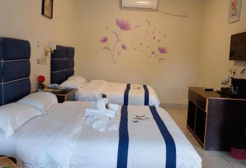 اتاق استاندارد با بالکن, Sunshine View Hotel And Restaurant
