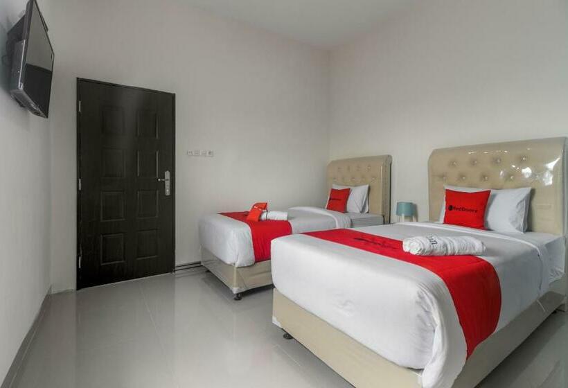 Номер Стандарт, Reddoorz Near Mall Ska Pekanbaru
