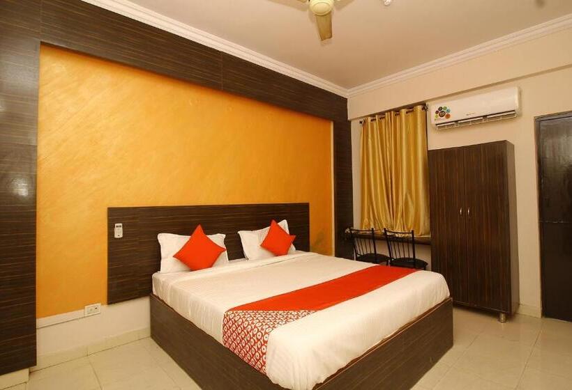غرفة ديلوكس ثلاثية, O Nav Bharath Residency
