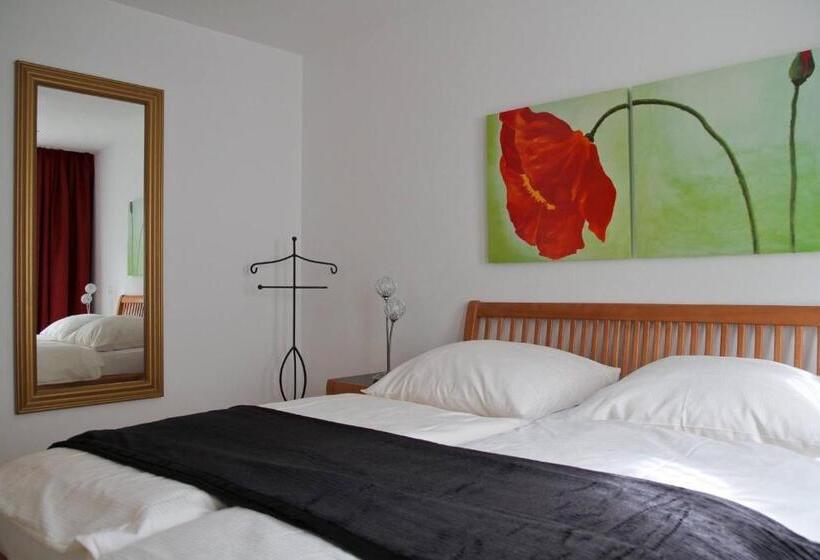 Номер Стандарт, Donauhotel Ingolstadt