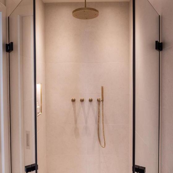 Номер Deluxe Кровать Кинг, Alpenloge Design