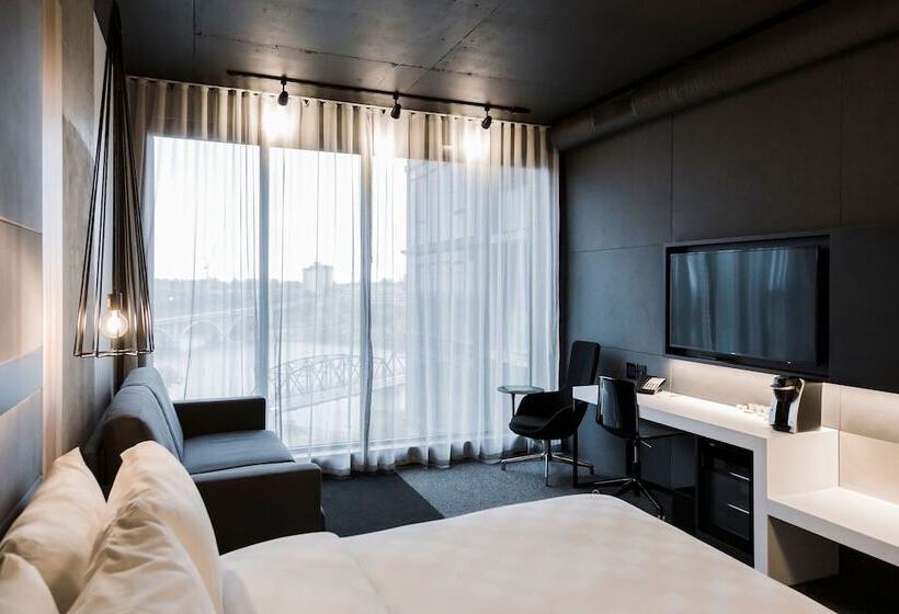 标准间带双人床, Alt Hotel Saskatoon