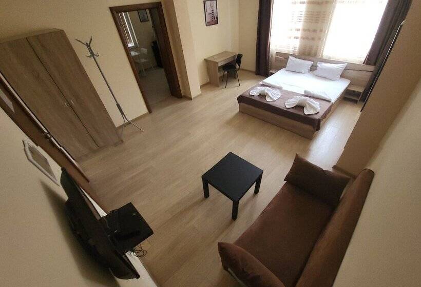 １ベッドルームアパートメント, Twain Apart&rooms