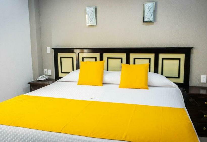 Номер Deluxe, De La Peña Inn