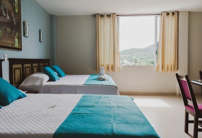 Полулюкс для Инвалидов, De La Peña Inn