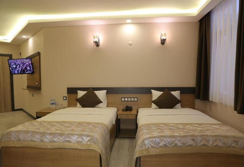 اتاق استاندارد چهار تخته, Korkmaz Otel