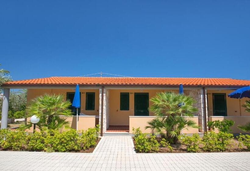 Apartamento 2 Dormitórios, Villaggio Mirage