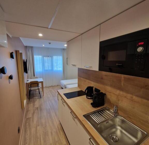 Студия Стандарт, Appart Hôtel Marianne