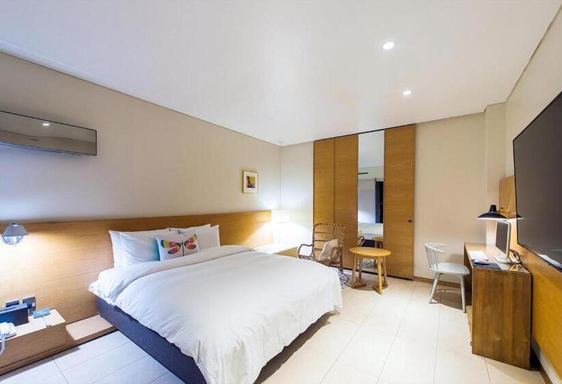 اتاق استاندارد, Soho Hotel Airport