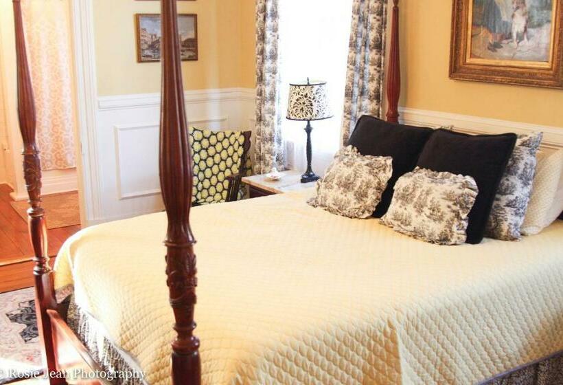 Номер Deluxe, Flowertown Bed And Breakfast