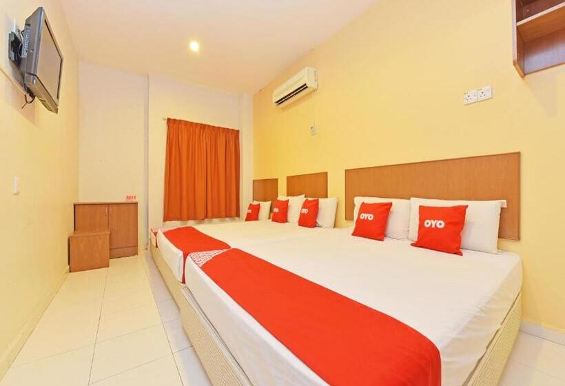 اتاق سوپریور خانوادگی, Oyo 582 Hotel Walk Inn