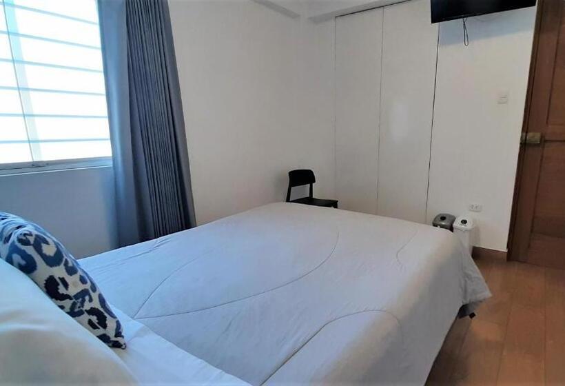 豪华房间, Majhu Hostal