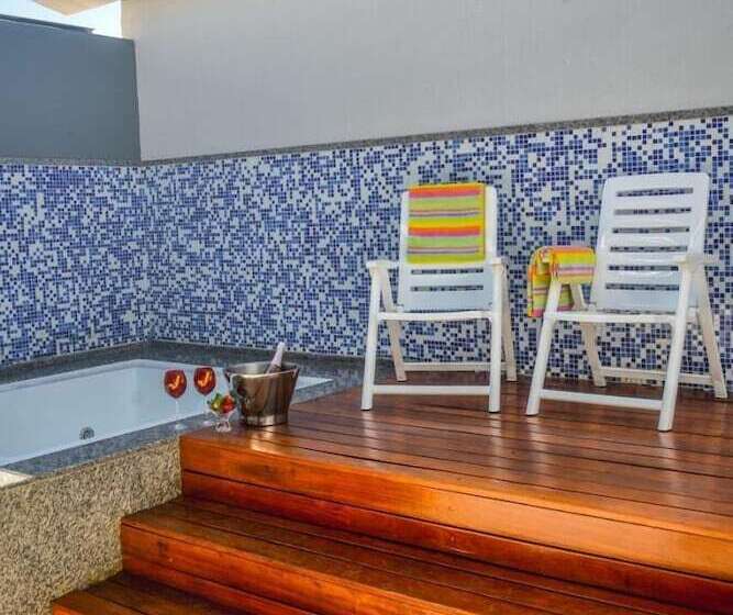 سوییت, Styllus Motel   Adults Only