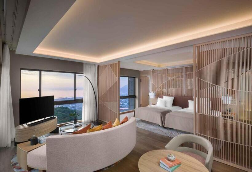 Полулюкс, Ana Intercontinental Beppu Resort & Spa, An Ihg