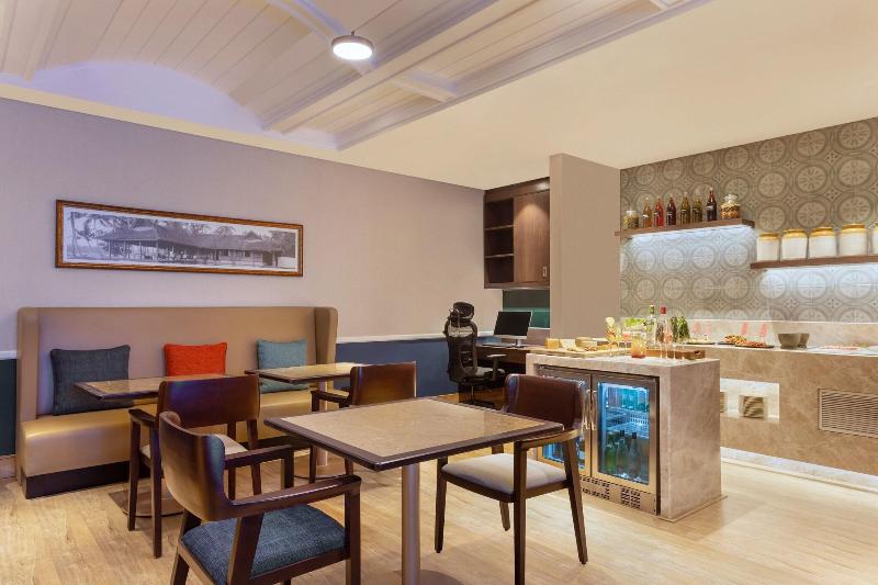 이그제큐티브 룸, Four Points By Sheraton Kochi Infopark