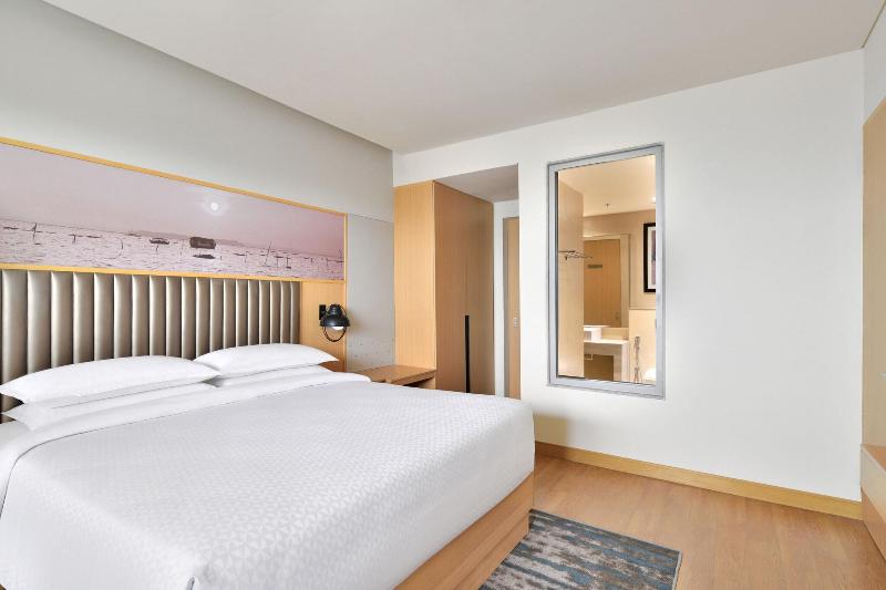 이그제큐티브 룸, Four Points By Sheraton Kochi Infopark