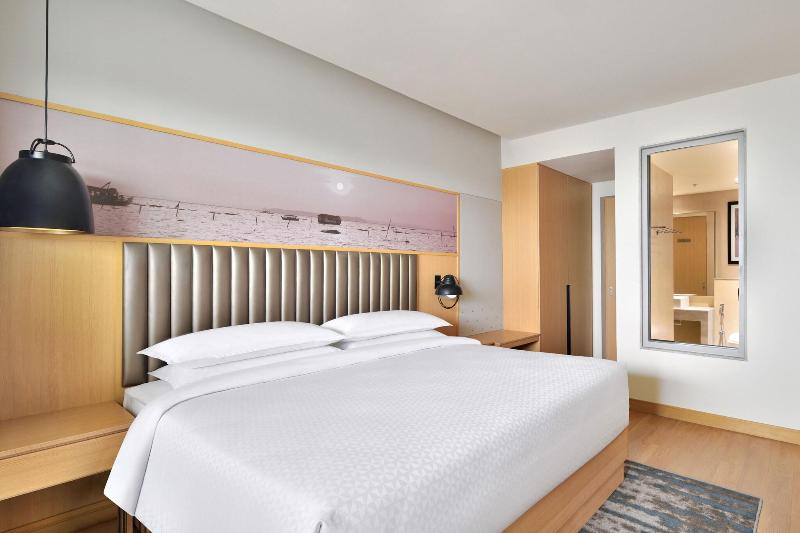 이그제큐티브 스위트, Four Points By Sheraton Kochi Infopark