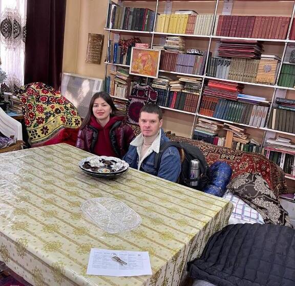 اتاق کلاسیک سه تخته, Hostel Gulsara
