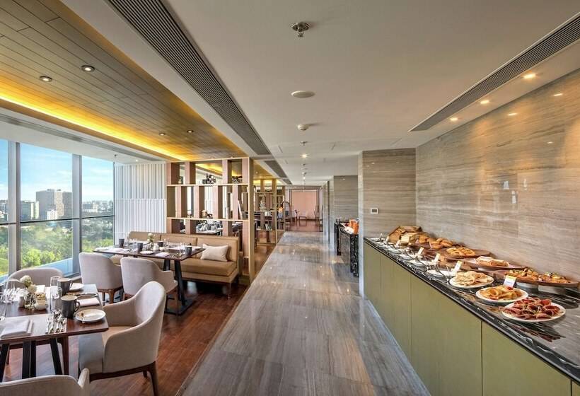 اتاق اجرایی, Doubletree By Hilton Ahmedabad