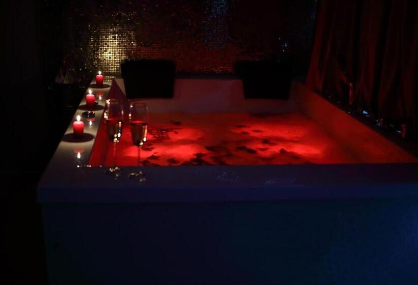 اتاق استاندارد با وان آب گرم, Meliss Events