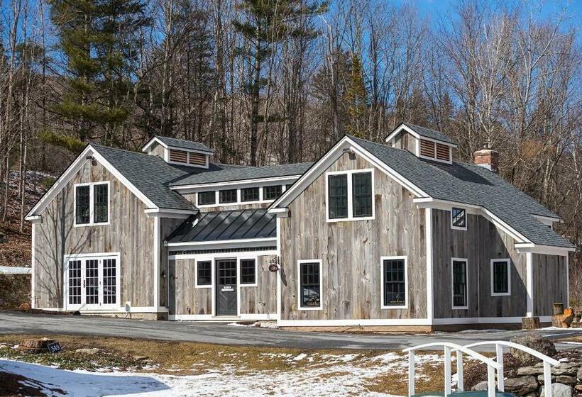 Номер Deluxe Кровать Кинг, The Barnstead Inn
