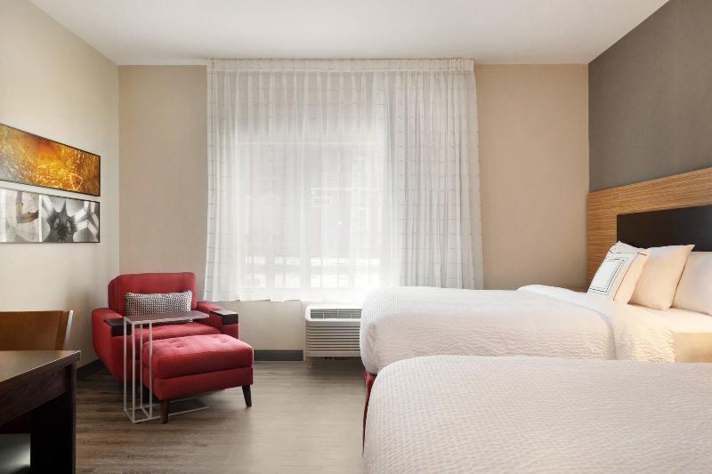 Студия Стандарт Кровать Куин, Towneplace Suites By Marriott Dubuque Downtown